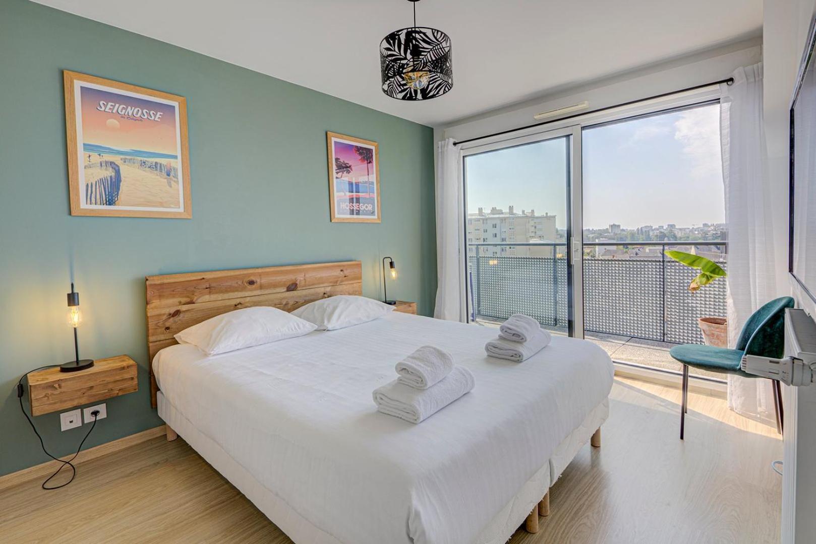 Le Maginot, T4 De Standing, Terrasse Et Parking Apartment Rennes Bagian luar foto