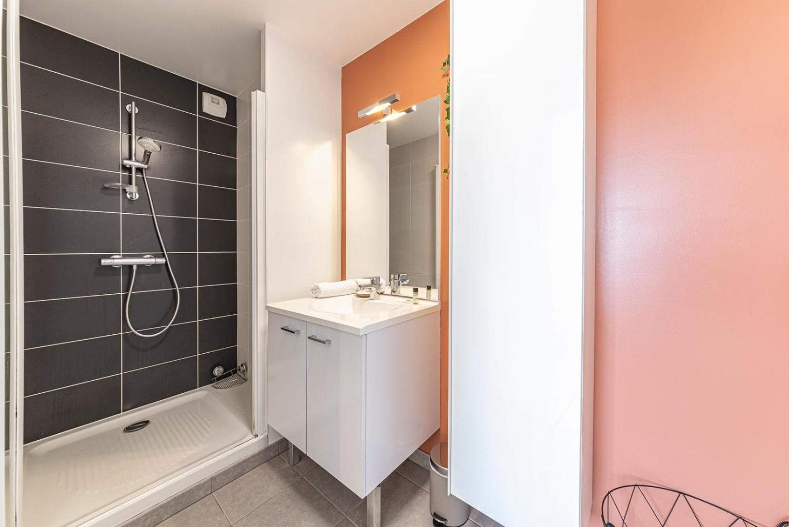 Le Maginot, T4 De Standing, Terrasse Et Parking Apartment Rennes Bagian luar foto